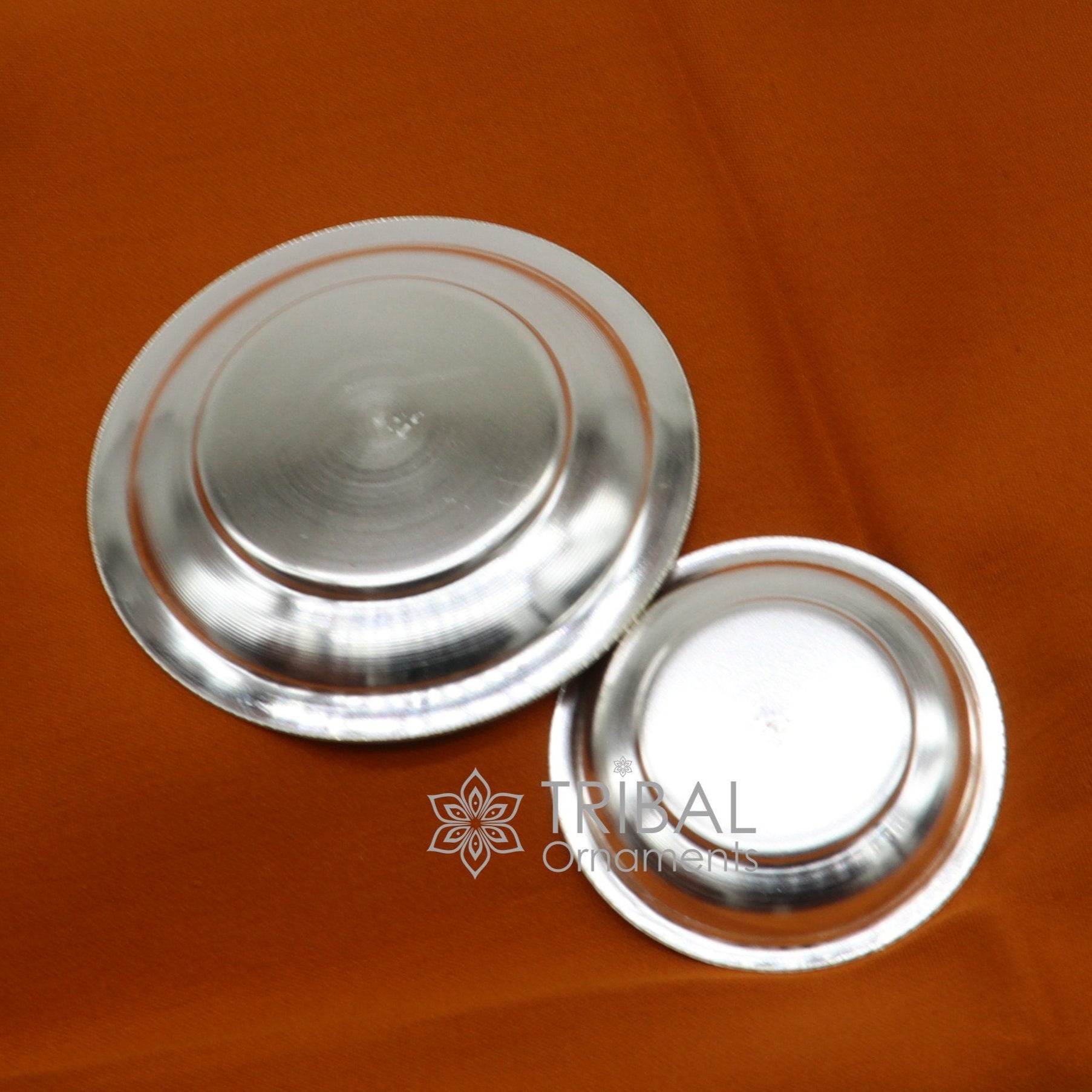 Handmade 925 silver small plate or Tilak bowl by TRIBAL ORNAMENTS, perfect for saffron sandal or kumkum tilak.