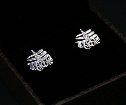 AWESOME SOLID SILVER STUD EARRING INDIAN IDOL MAHAKAAL SHIVA SYMBOL JEWELRY S-21 - TRIBAL ORNAMENTS