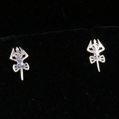 Unisex 925 sterling silver trident stud earrings from TRIBAL ORNAMENTS, featuring a sleek trident design for versatile jewelry style.