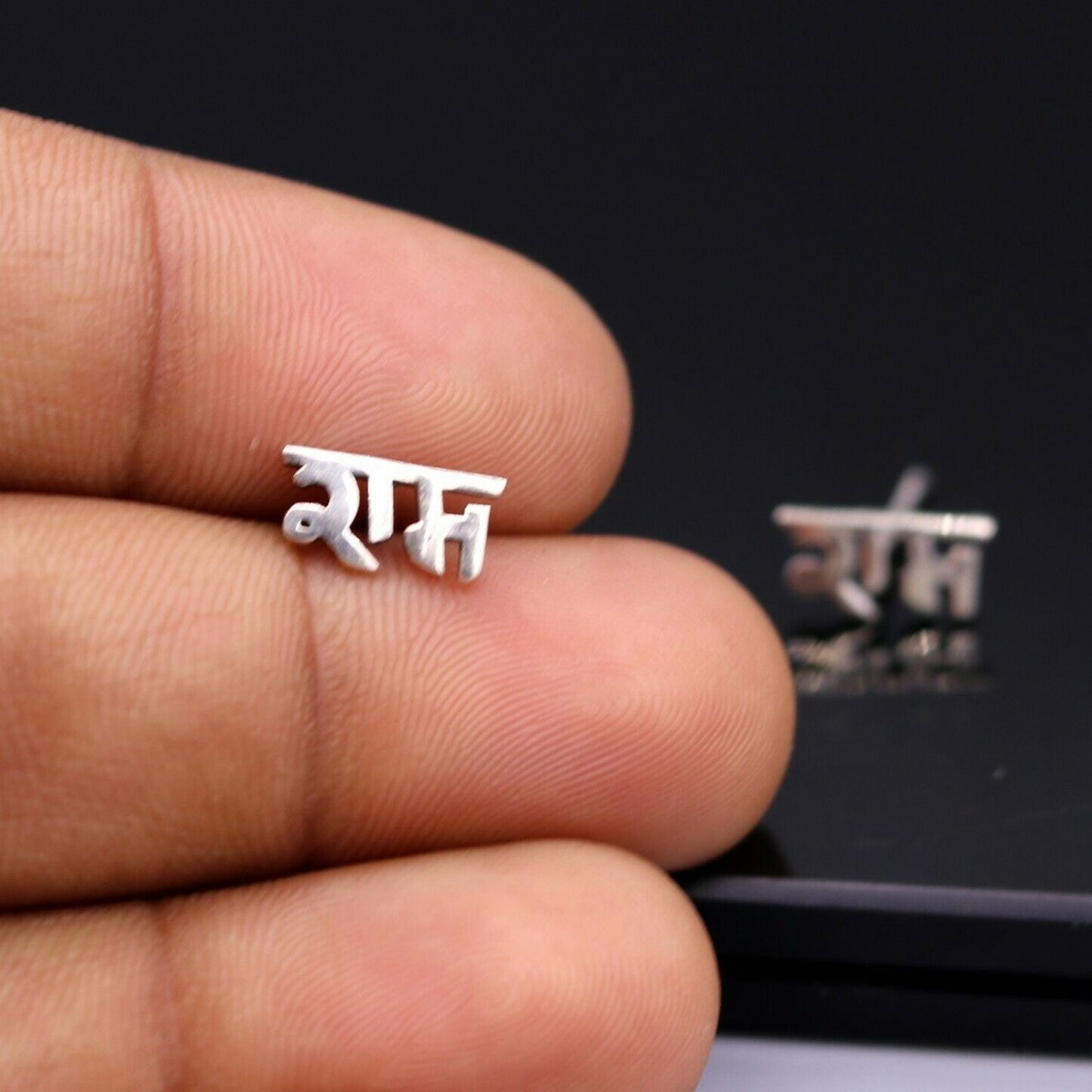 INDIAN LORD RAMA STUD 925 SILVER STUD EARRINGS MARYADA PURSHOTAM KING RAMA S-131 - TRIBAL ORNAMENTS