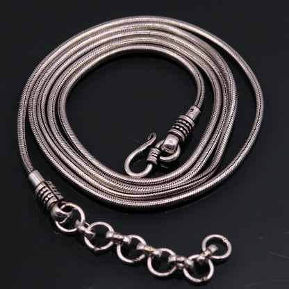 Sterling silver adjustable snake chain belly and waist jewelry with vintage design, handmade by TRIBALORNAMENT.