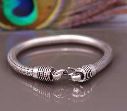 Sterling silver snake chain bracelet by TRIBALORNAMENT, 5.5mm unisex jewelry, handmade, vintage style, customizable jewelry piece.