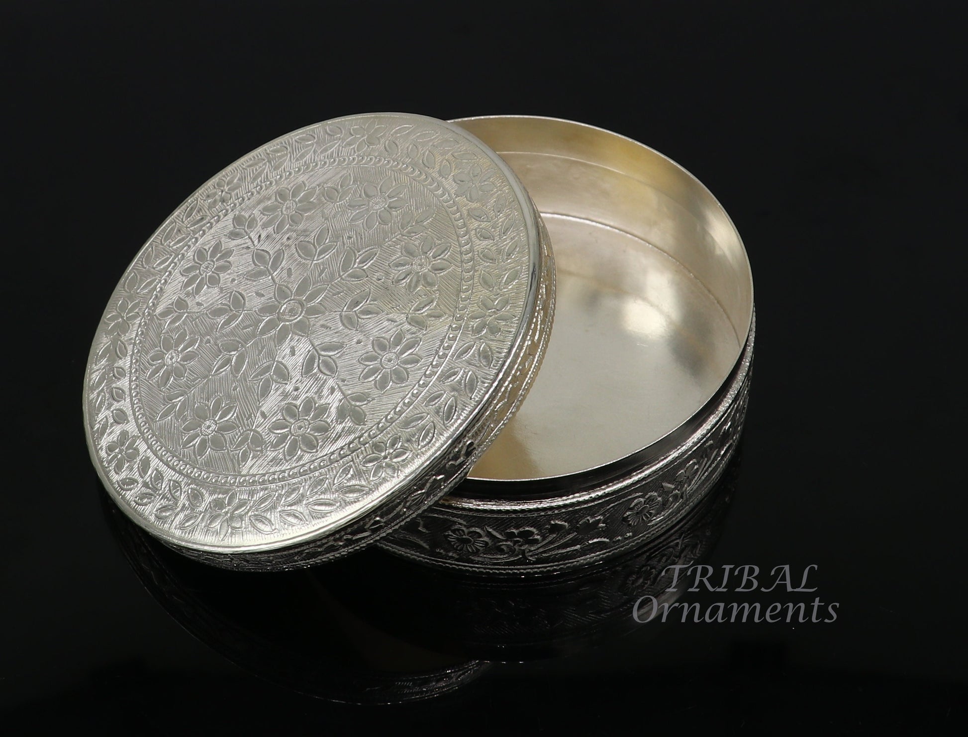 3" Vintage antique design 925 silver handmade trinket box, brides powder box or dry fruit box for royal luxury gifting ideas  stb405 - TRIBAL ORNAMENTS