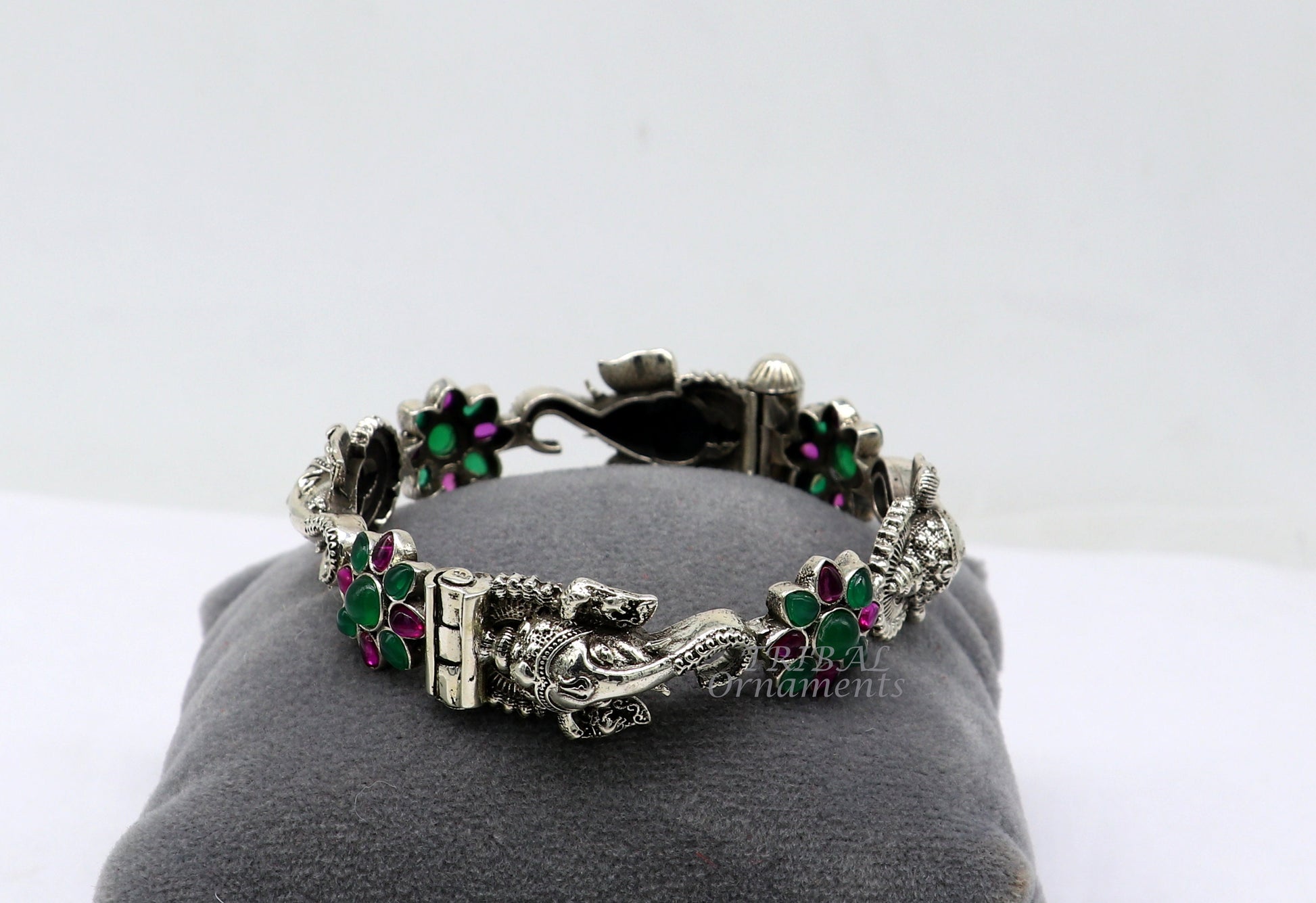 925 sterling silver idol Ganesha design bangle bracelet kada with amazing floral style red and green stone, gifting ethnic jewelry nsk551 - TRIBAL ORNAMENTS