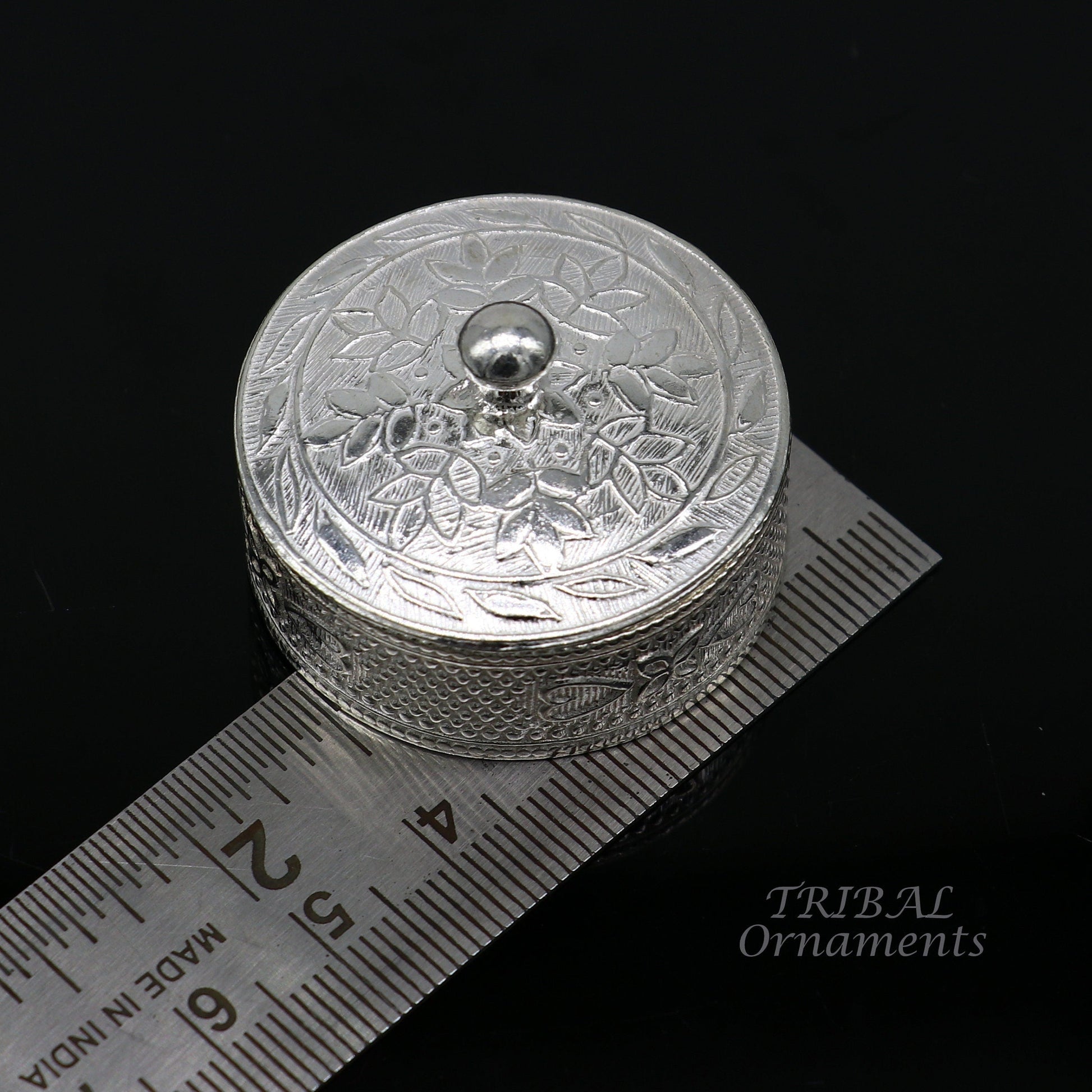 925 sterling silver unique antique design handmade brides eyes kajal box, surma box, kumkum sindur box, small trinket box article stb403 - TRIBAL ORNAMENTS