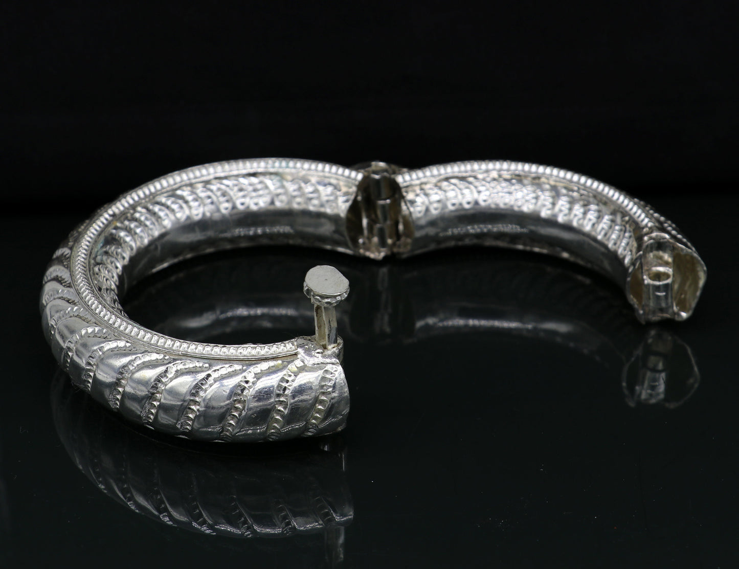 Vintage design handmade Heavy bangle bracelet, amazing stunning unisex wedding party special bangle kada, tribal ethnic jewelry nsk359 - TRIBAL ORNAMENTS