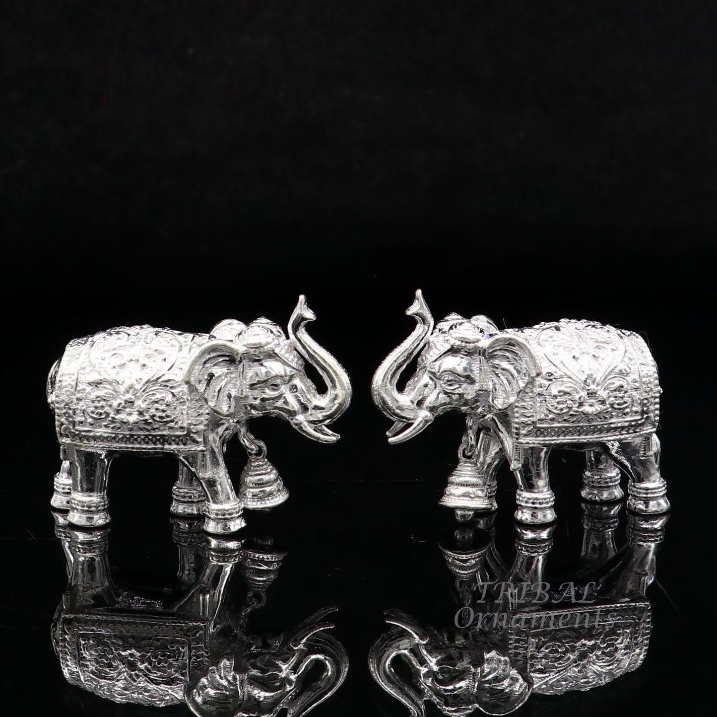 Sollid 925 Sterling silver Divine Elephant statues, puja articles figurines, best silver article for your homes wealth and prosperity art569 - TRIBAL ORNAMENTS