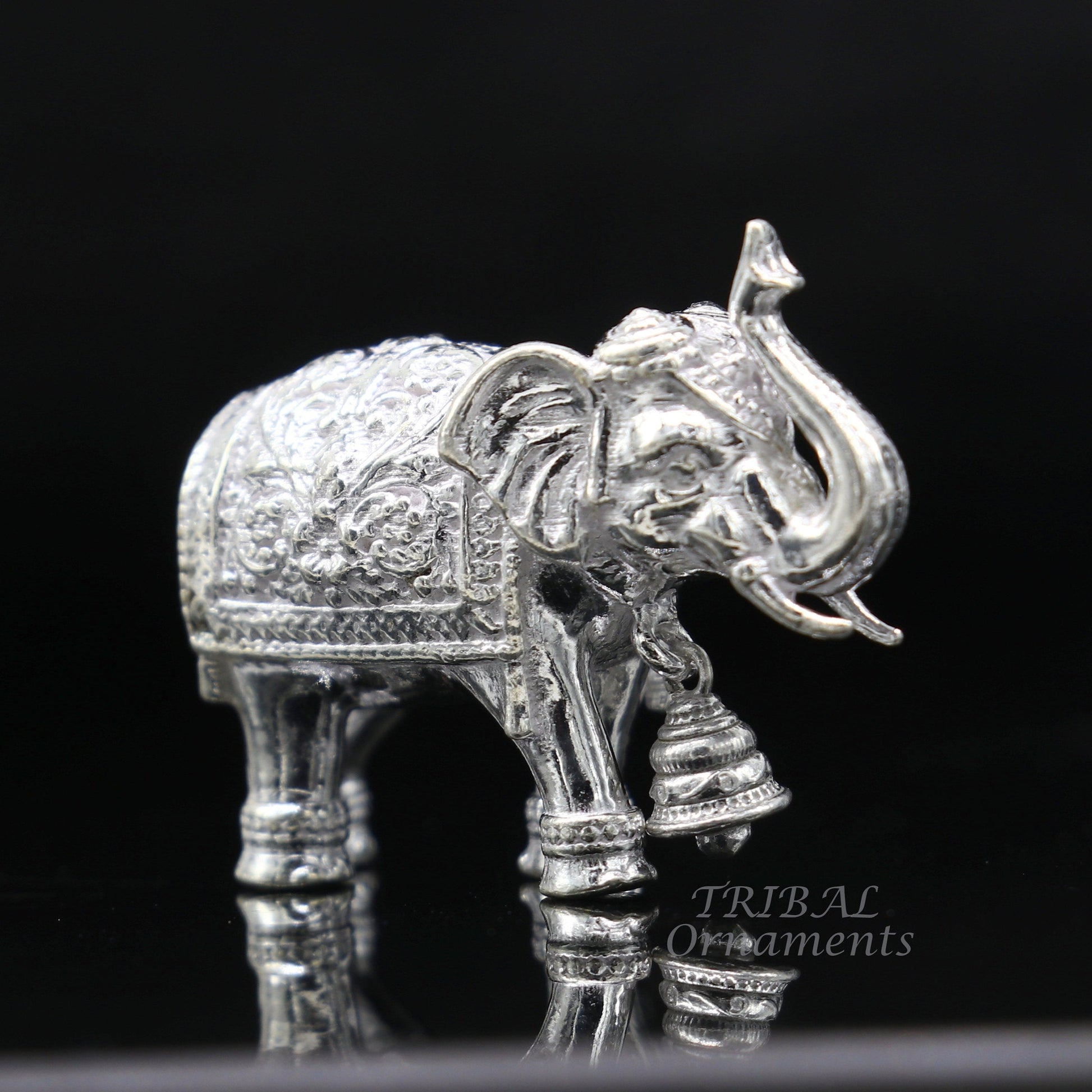 Sollid 925 Sterling silver Divine Elephant statues, puja articles figurines, best silver article for your homes wealth and prosperity art569 - TRIBAL ORNAMENTS