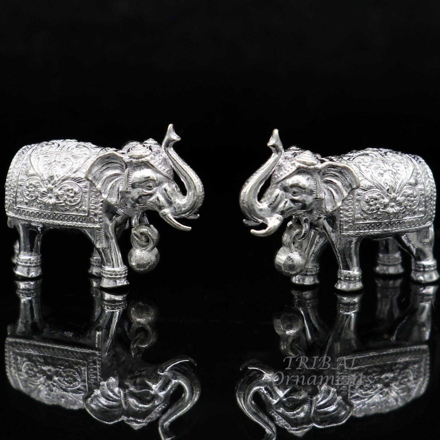 Divine 925 Sterling silver Divine Elephant statues, puja articles figurines, best silver article for your homes wealth and prosperity art570 - TRIBAL ORNAMENTS