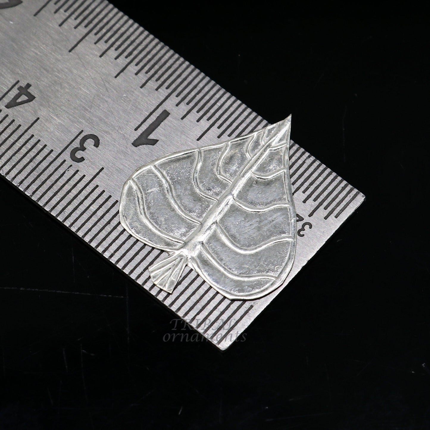 Set of 5 handmade 925 sterling silver pipal leaf puja articles by TribalOrnaments, crafted for religious ceremonies and offerings.
