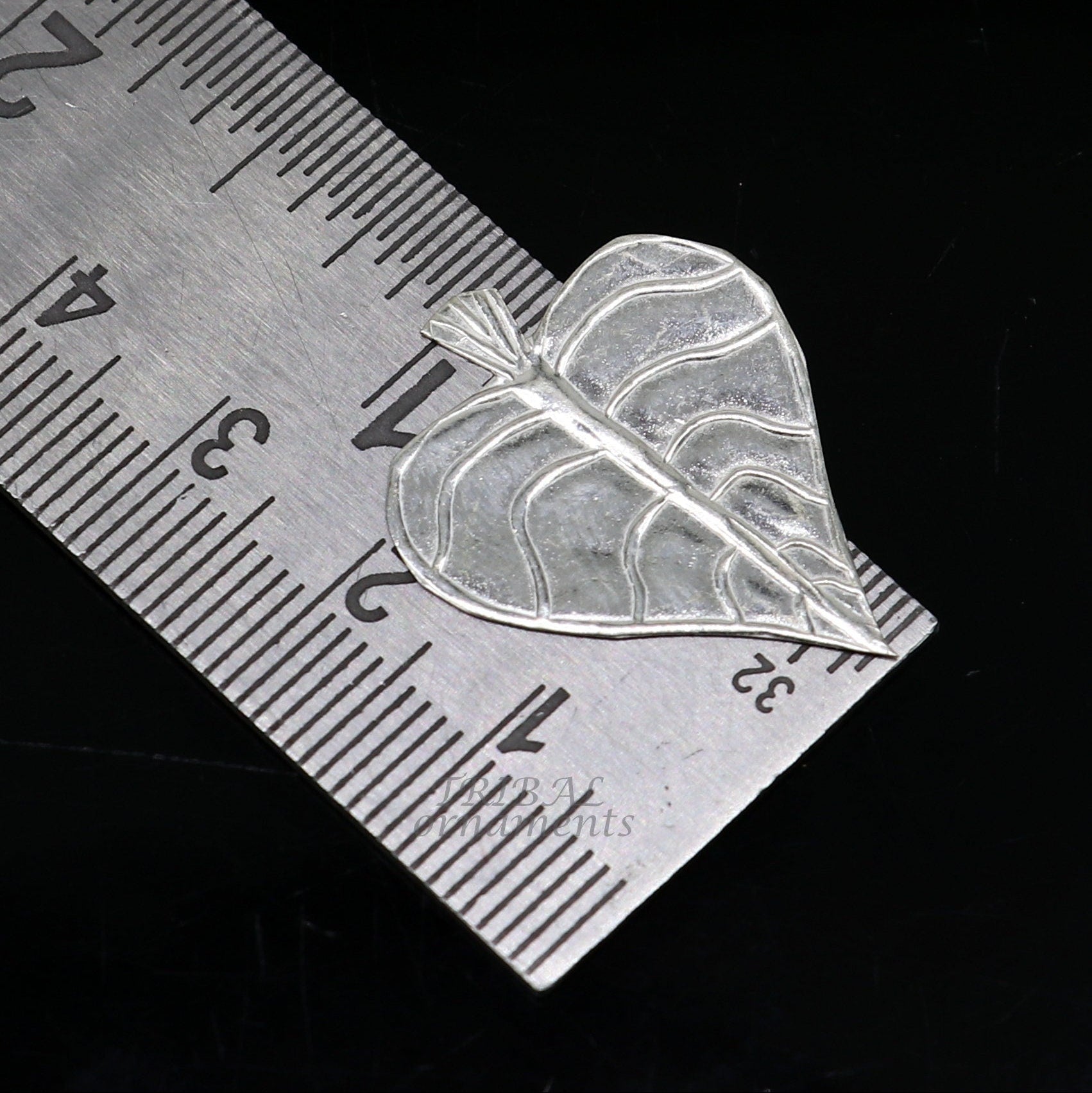 Set of 5 handmade 925 sterling silver pipal leaf puja articles by TribalOrnaments, crafted for religious offerings and rituals.